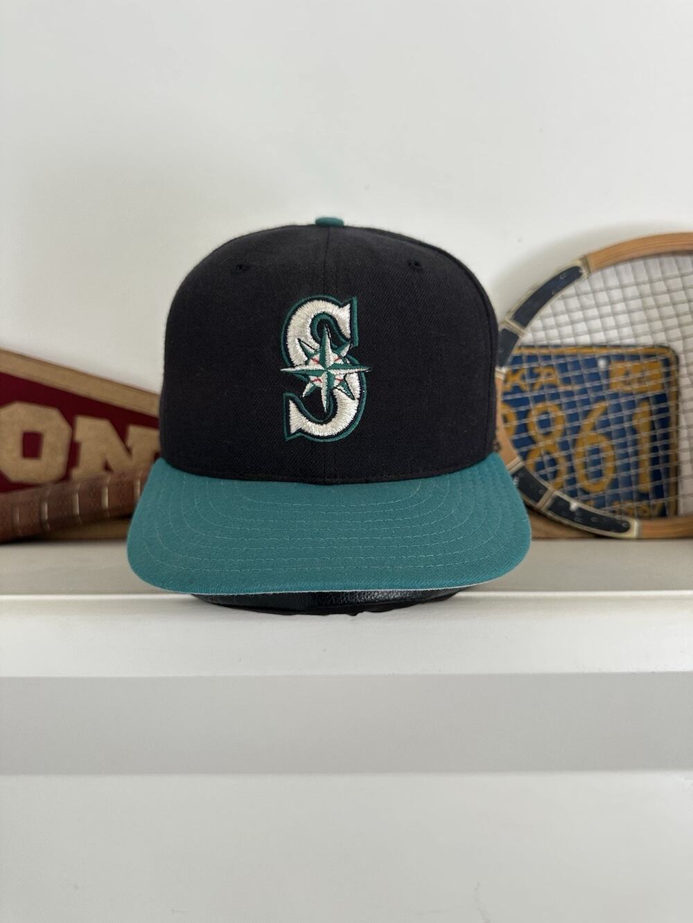 Vintage Seattle Mariners New Era Pro Model Diamond Fitted Hat 7 3/8